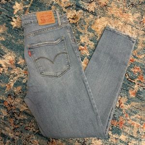 Levi’s 721 High Rise Skinny